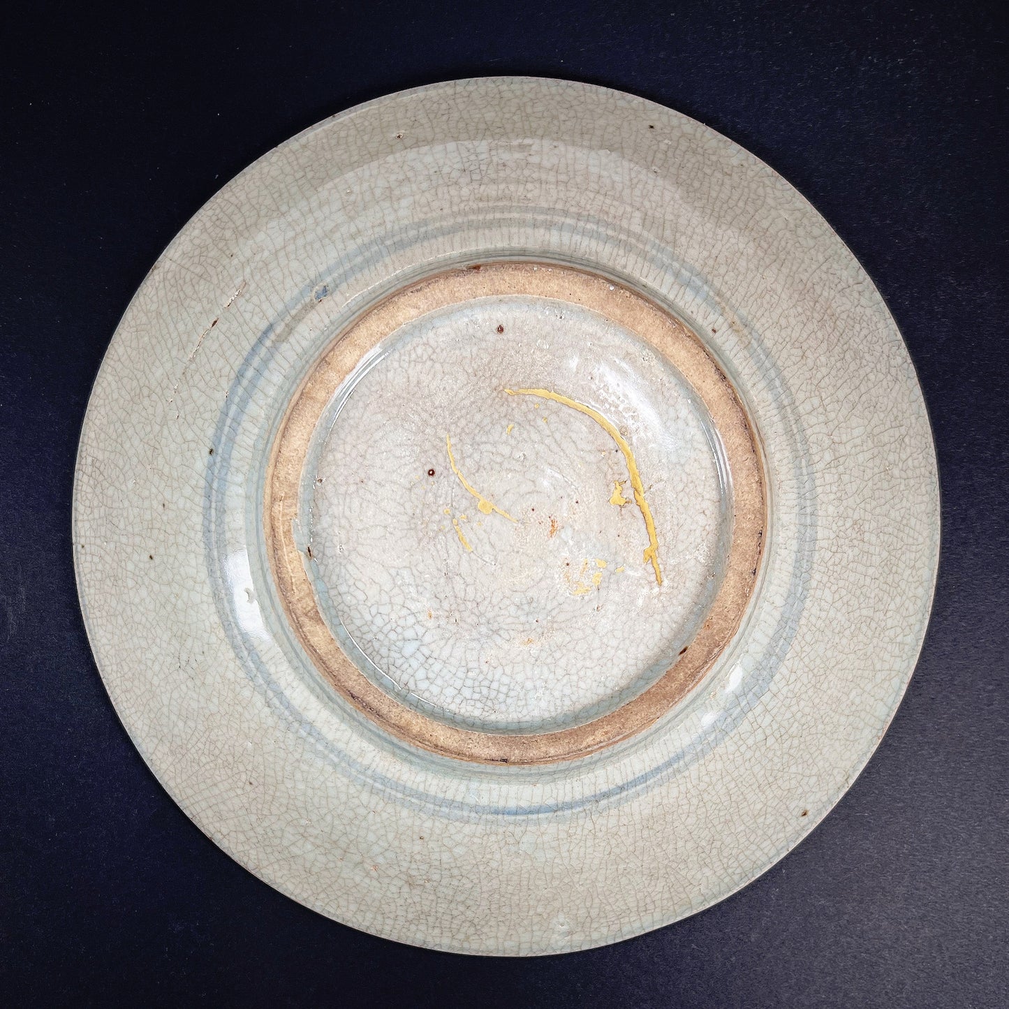 Ming Dynasty Swatow Ware Porcelain Dish