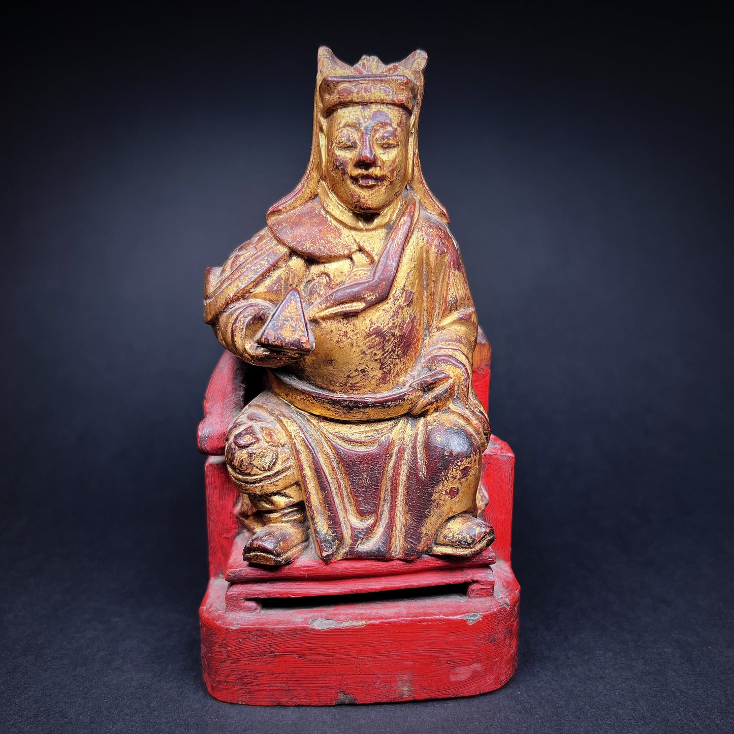 Qing Dynasty Wooden Temple Figure of a Taoist Official