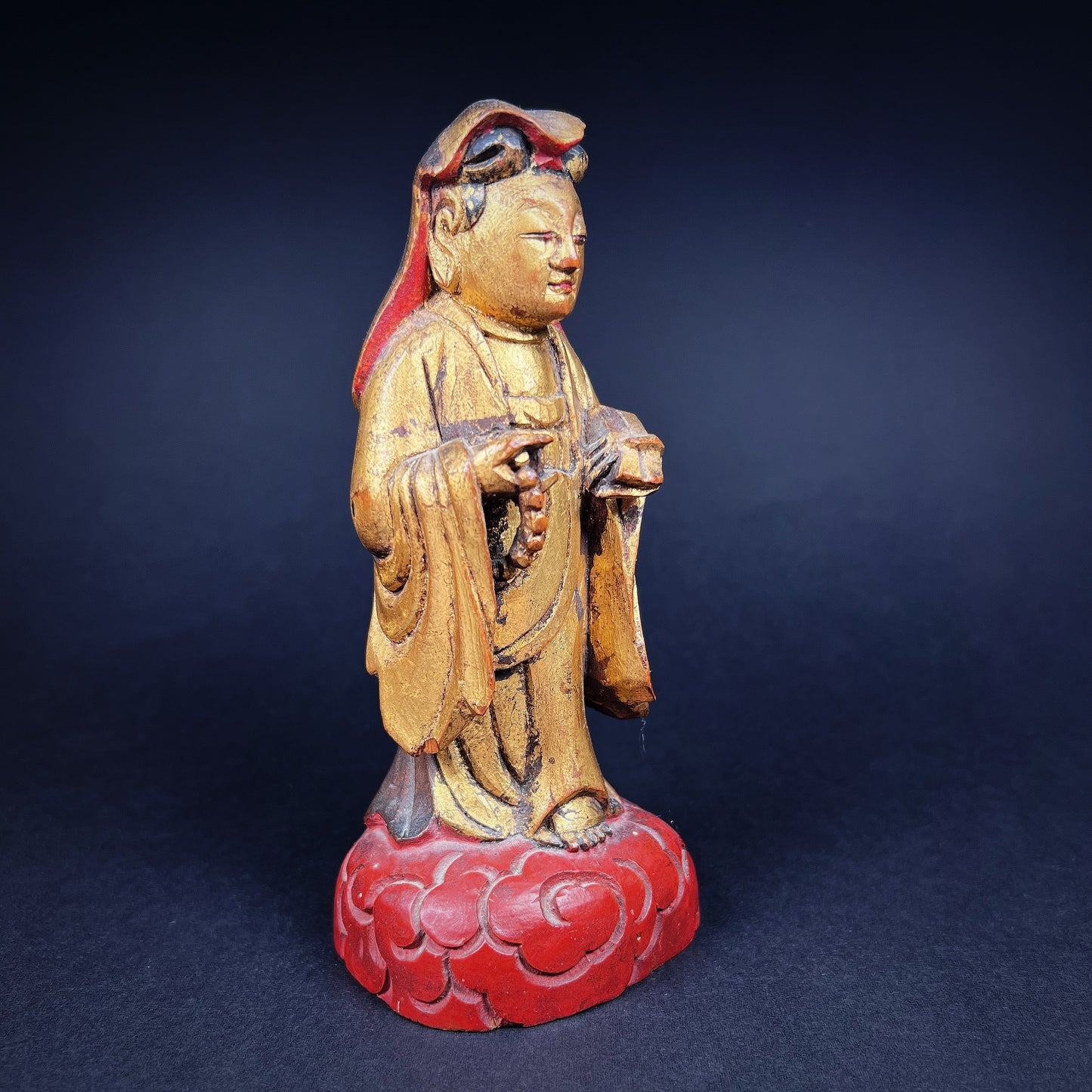 Qing Dynasty Wooden Temple Figure of Guanyin