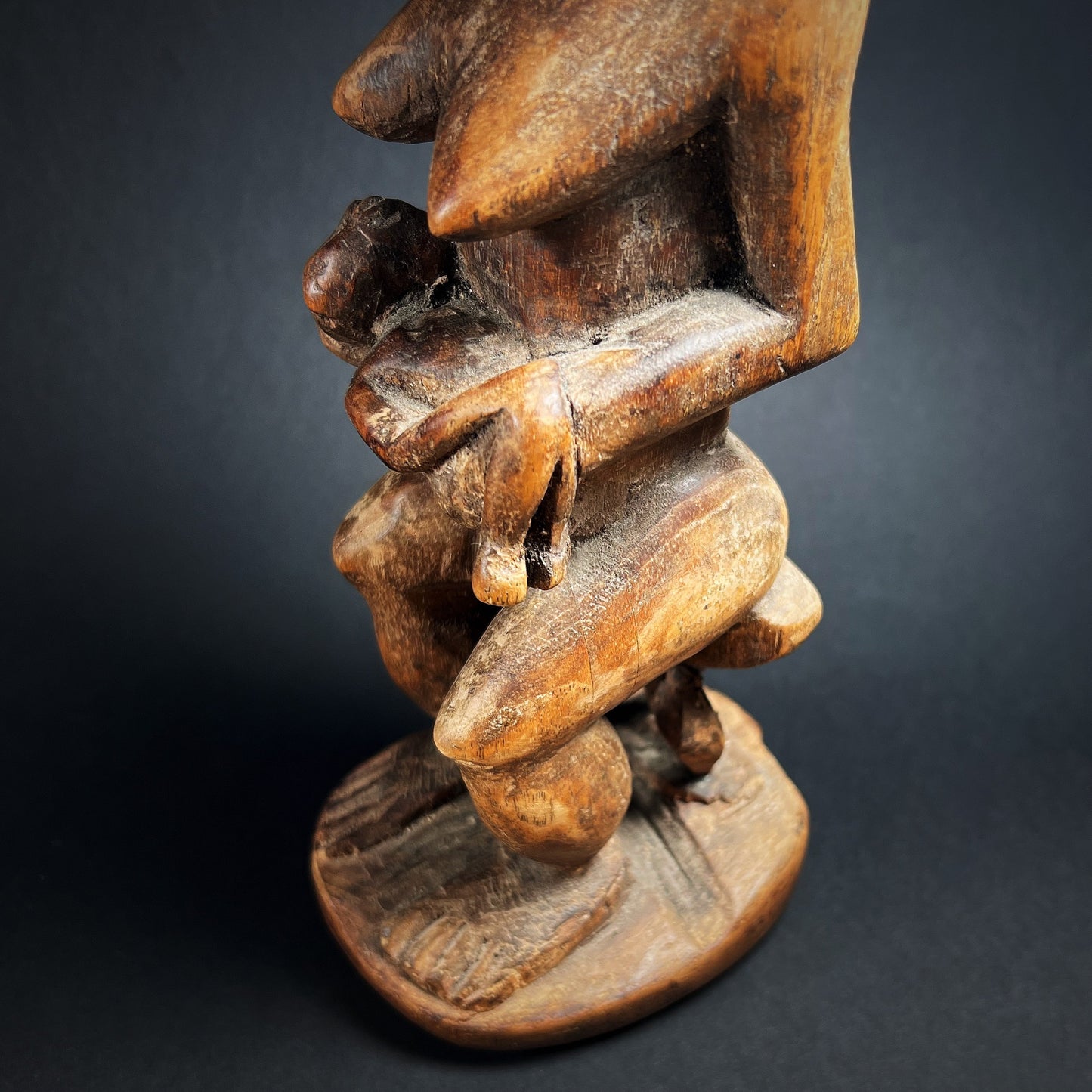 Baule Maternity Figure