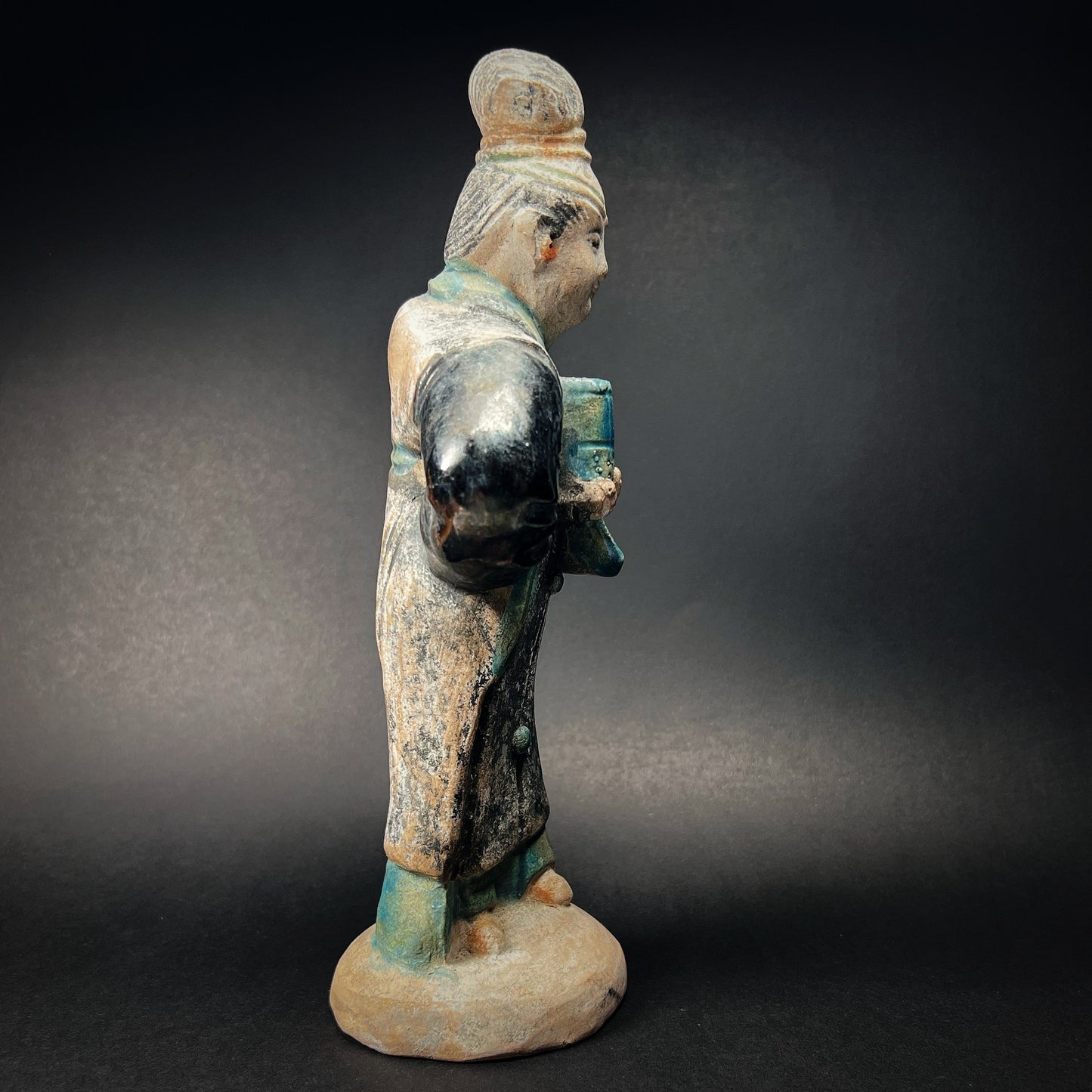 Ming Dynasty Glazed Pottery Female Tomb Attendant with Offering