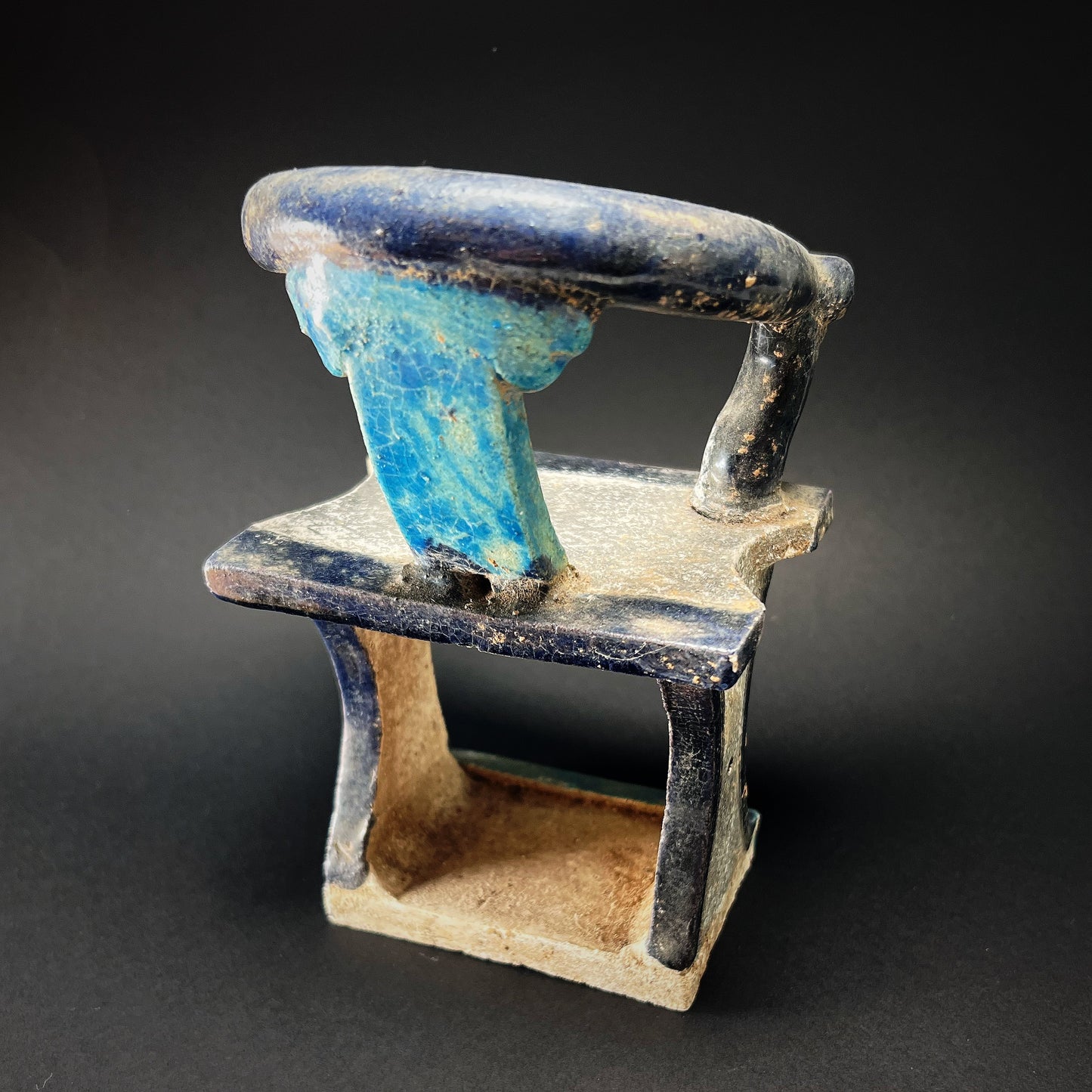 Ming Dynasty Glazed Pottery Horseshoe-Back Chair