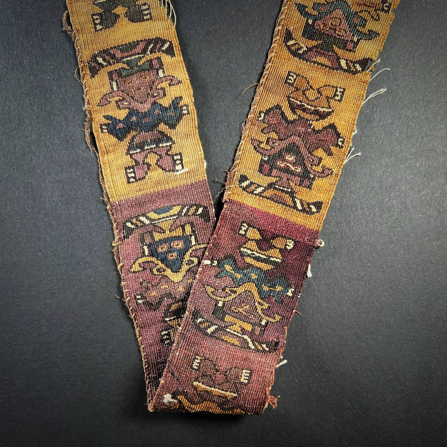 Chimú Textile Sash with Anthropomorphic Feline Figures