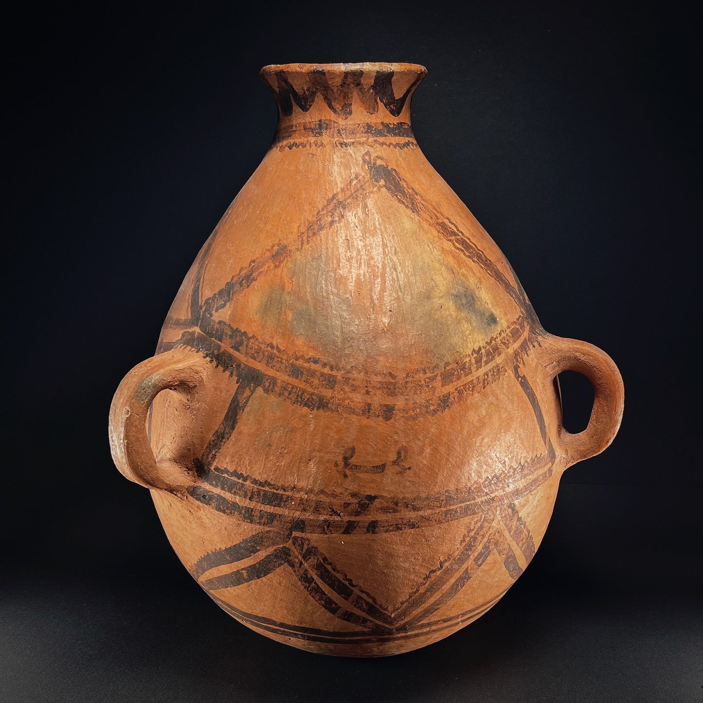 Chinese Neolithic Period Pottery Vessel