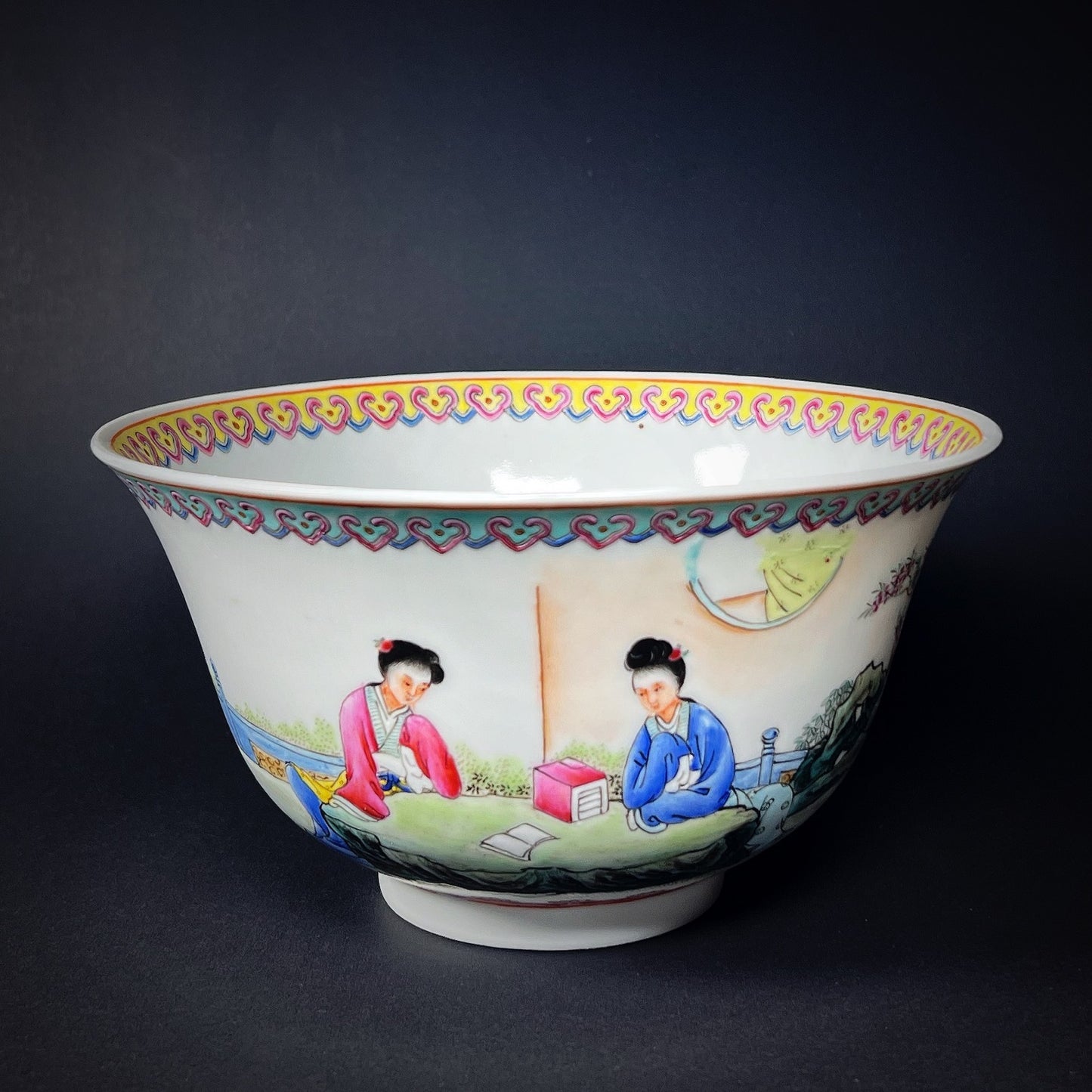 Chinese Late Republic Period Famille Rose Eggshell Bowl