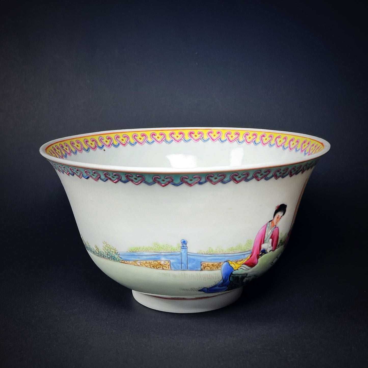Chinese Late Republic Period Famille Rose Eggshell Bowl
