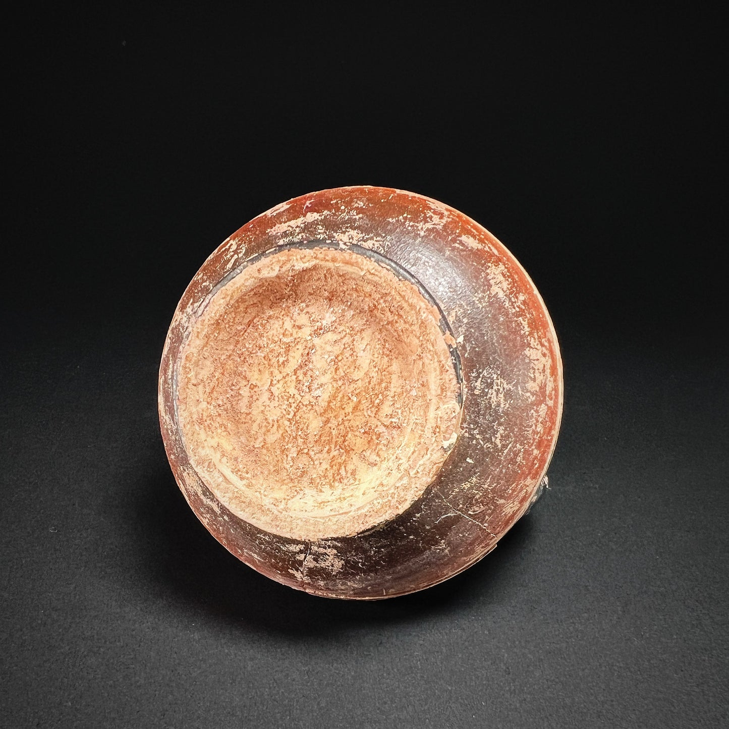 Corinthian Terracotta Aryballos with a Lion Motif