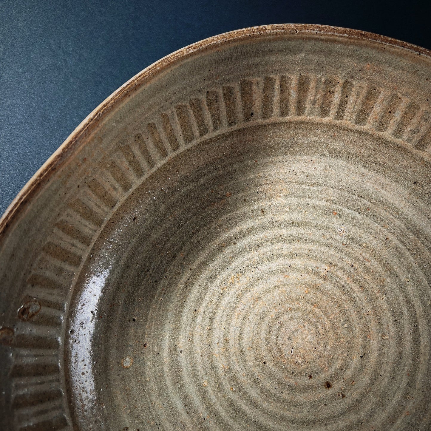 Thai San Kamphaeng Olive Green Glazed Stoneware Bowl