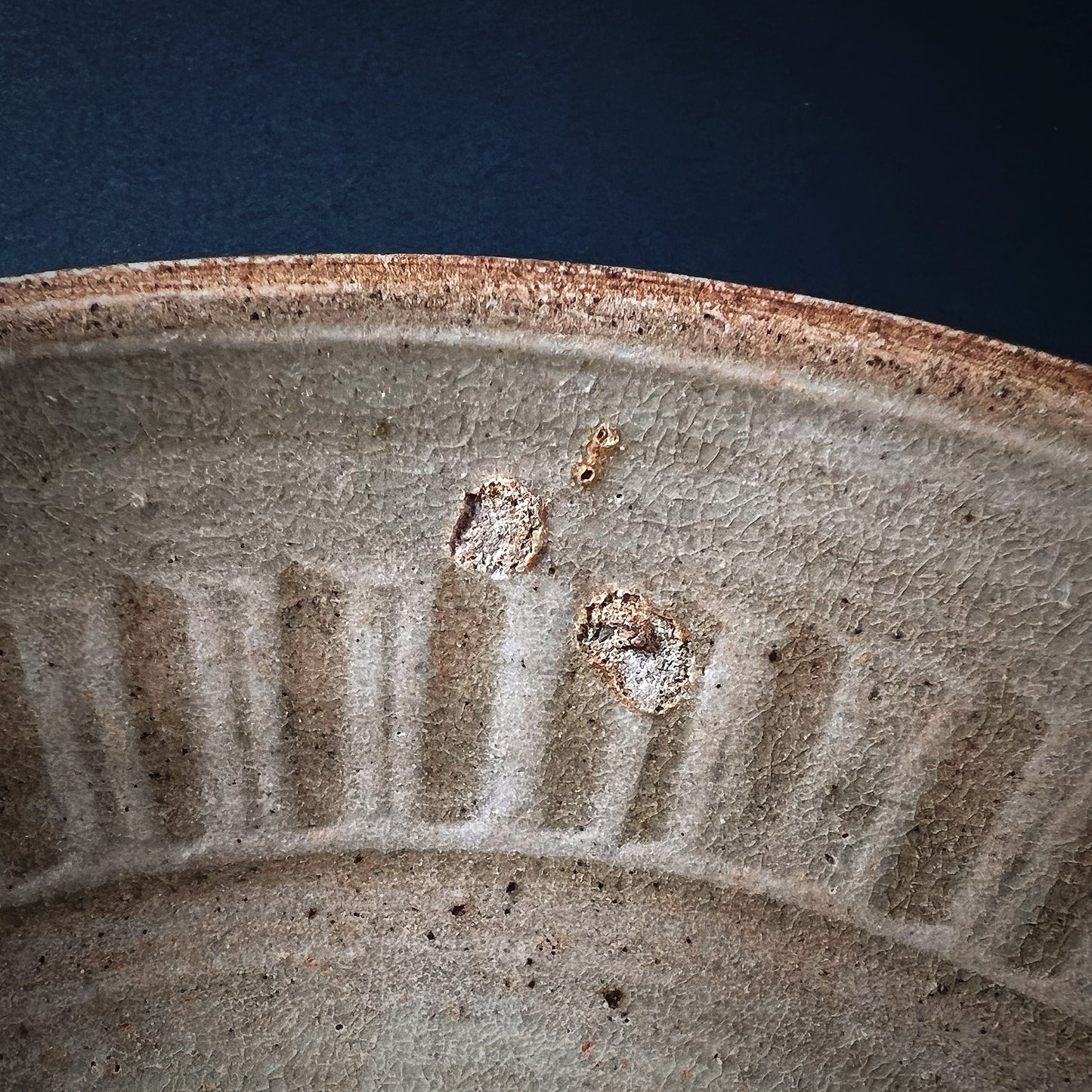 Thai San Kamphaeng Olive Green Glazed Stoneware Bowl