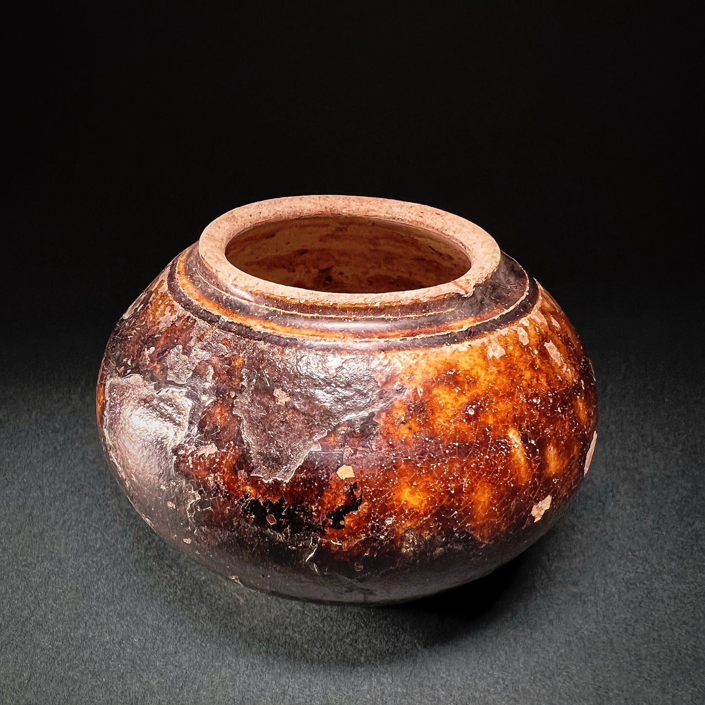Thai Sawankhalok Brown Glazed Stoneware Vase