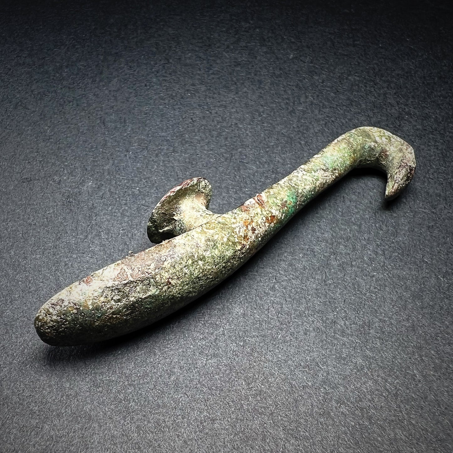 Han Dynasty Bronze Dragon Belt Hook