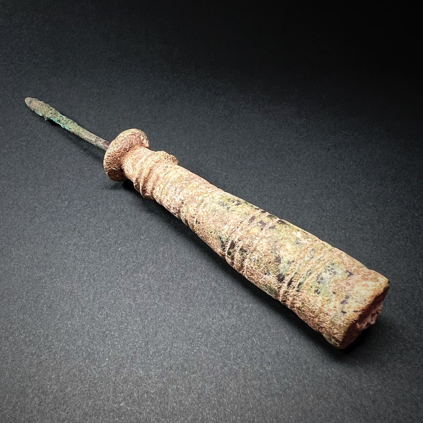 Bactrian Bronze Kohl Container with Applicator