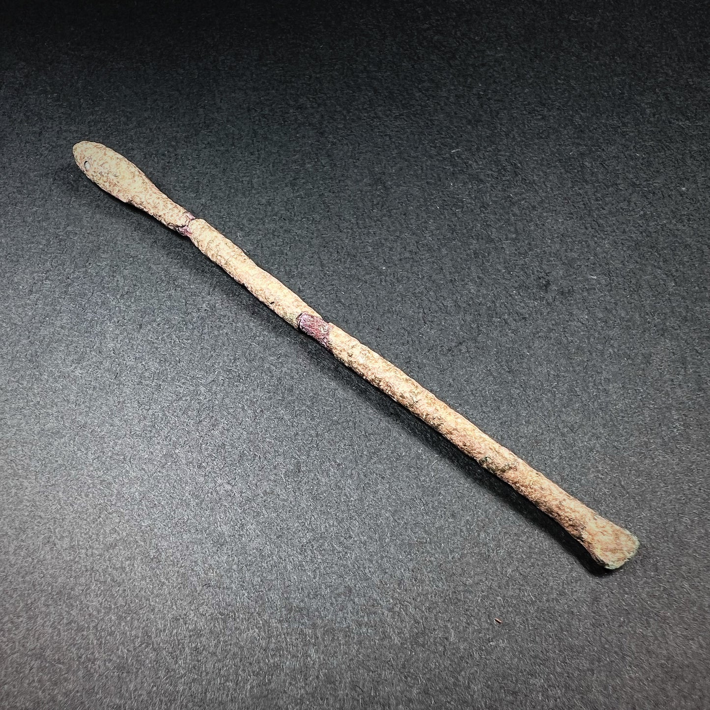 Bactrian Bronze Kohl Applicator