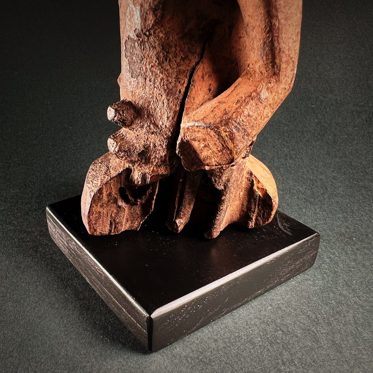 Luba or Kusu Male Power Half Figure Kakudji