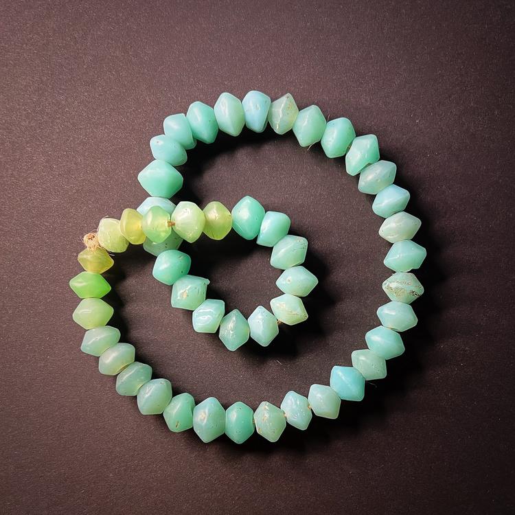 Strand of Vaseline Glass Beads