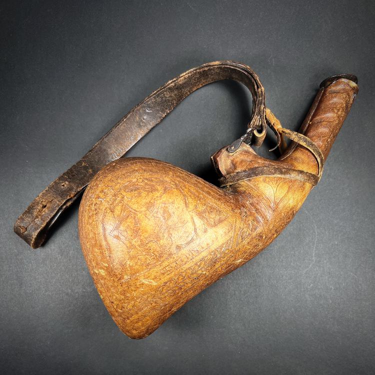 Qājār Dynasty Black Powder Flask