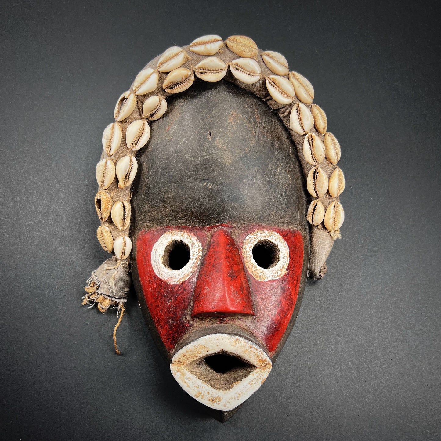 Dan Mask Zakpei
