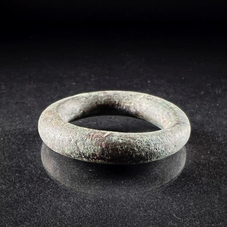 Celtic Bronze Ring Money