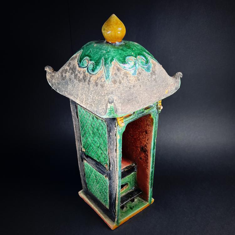 Ming Dynasty Sancai Glazed Pottery Sedan Chair or Palanquin
