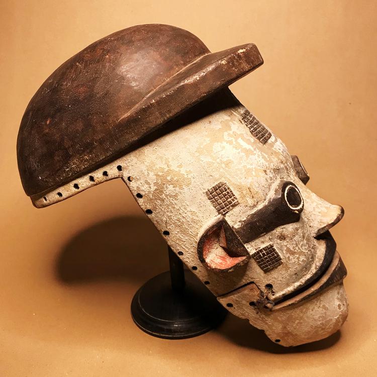 Ogoni Helmet Mask Elu