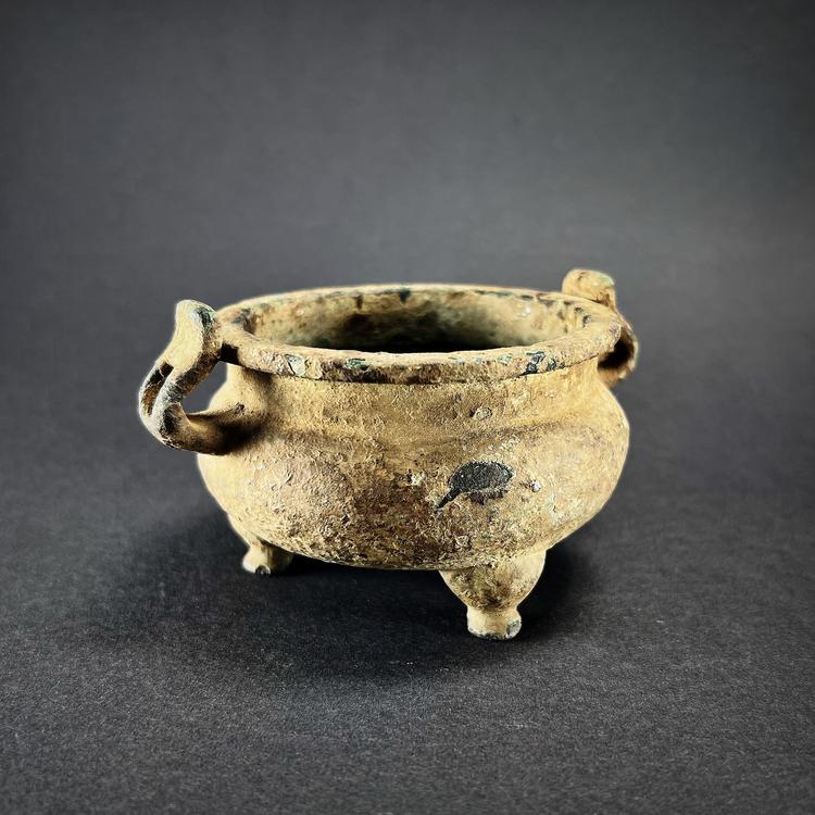 Qing Dynasty Bronze Tripod Censer