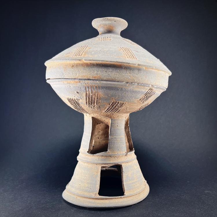 Silla Kingdom Lidded Stoneware Bowl