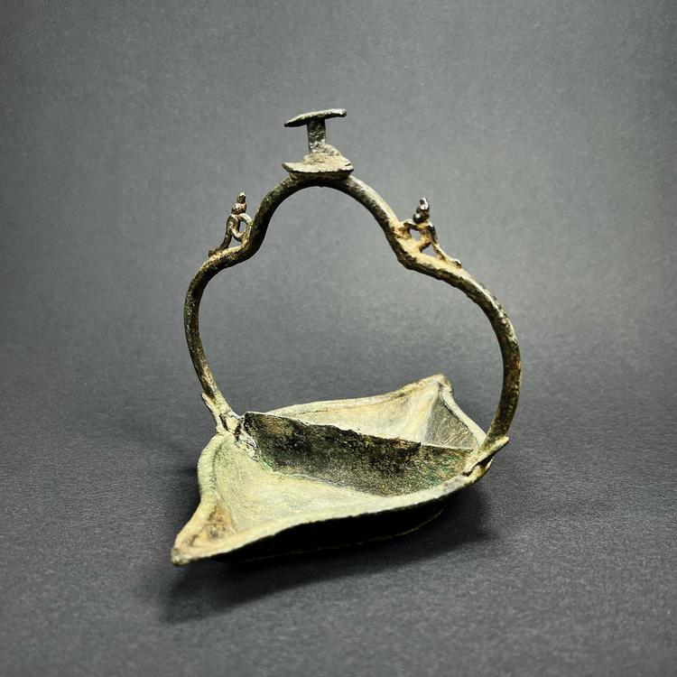 Javanese Majapahit Bronze Oil Lamp
