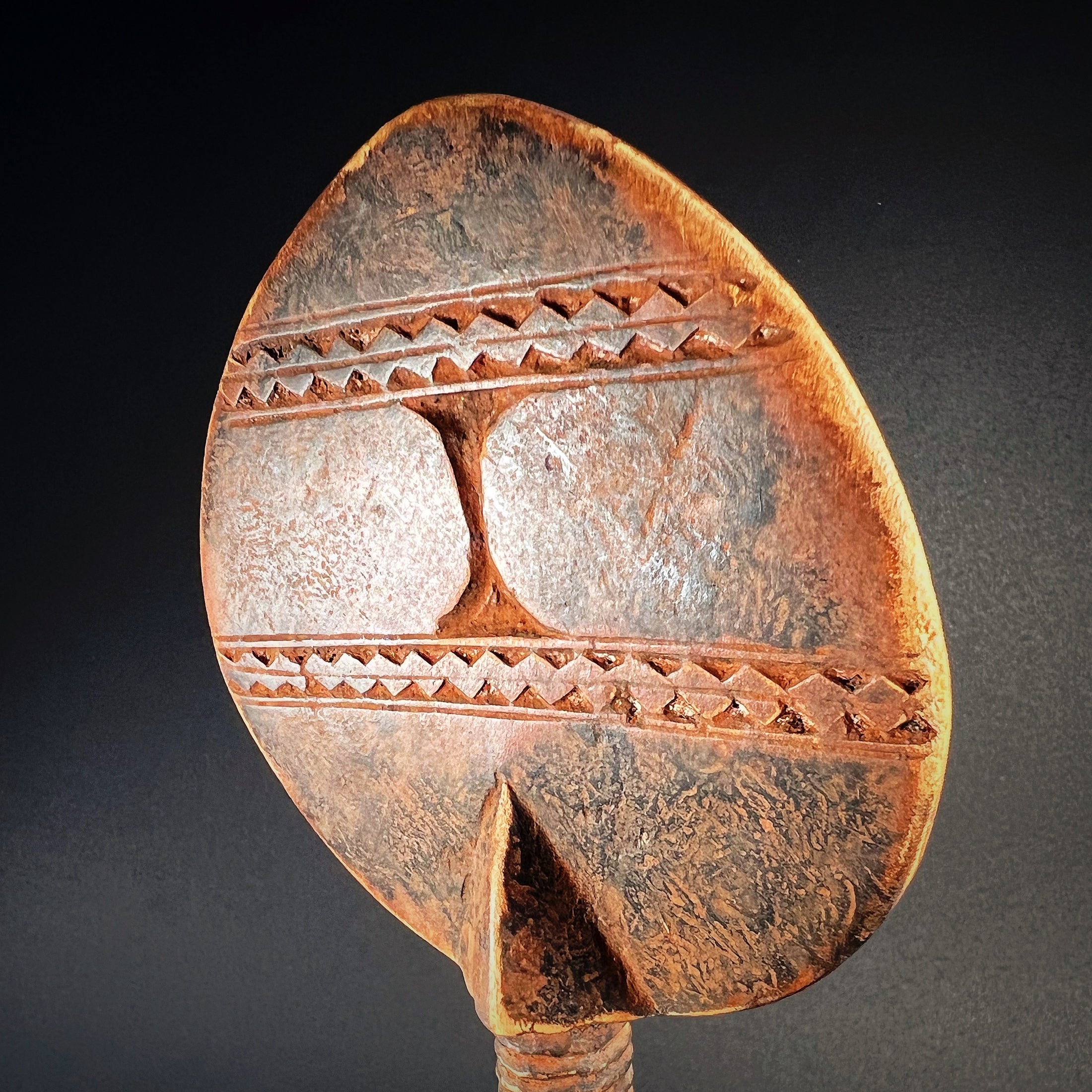 Asante Female Fertility Figure Akua'ba Götan maailma