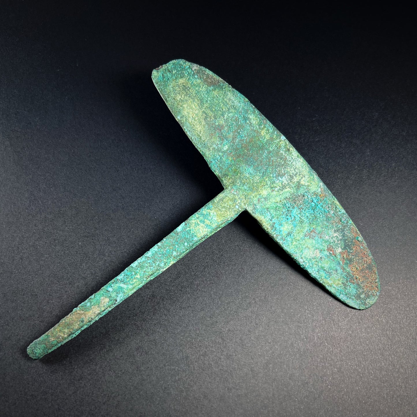 Chimú Ceremonial Copper Alloy Knife Tumi