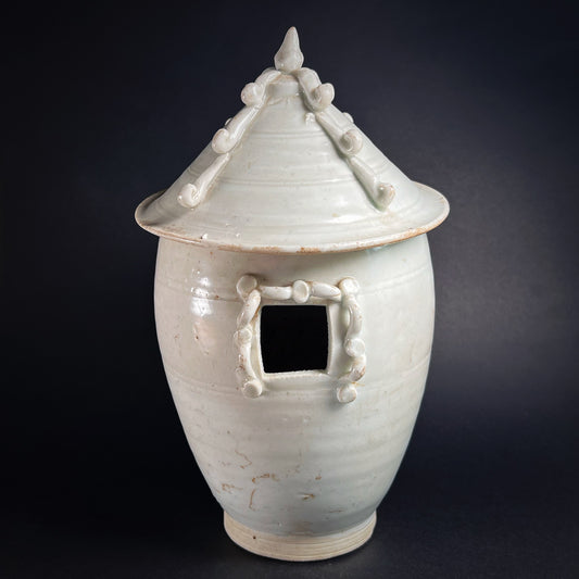 Song Dynasty Qingbai Glazed Model of a Granary