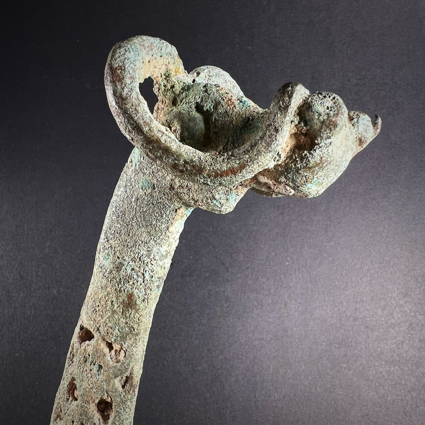 Shang Dynasty Bronze Knife with Ibex-Head Terminal