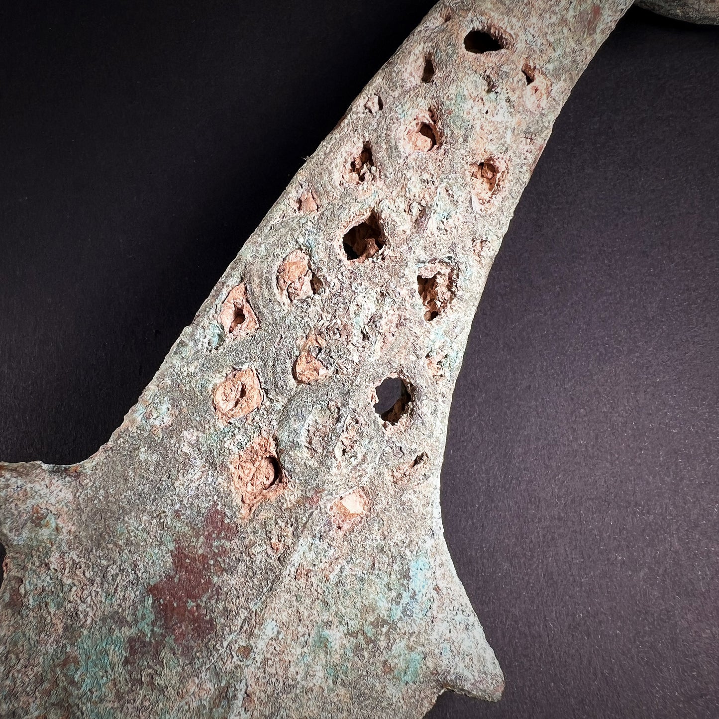 Shang Dynasty Bronze Knife with Ibex-Head Terminal