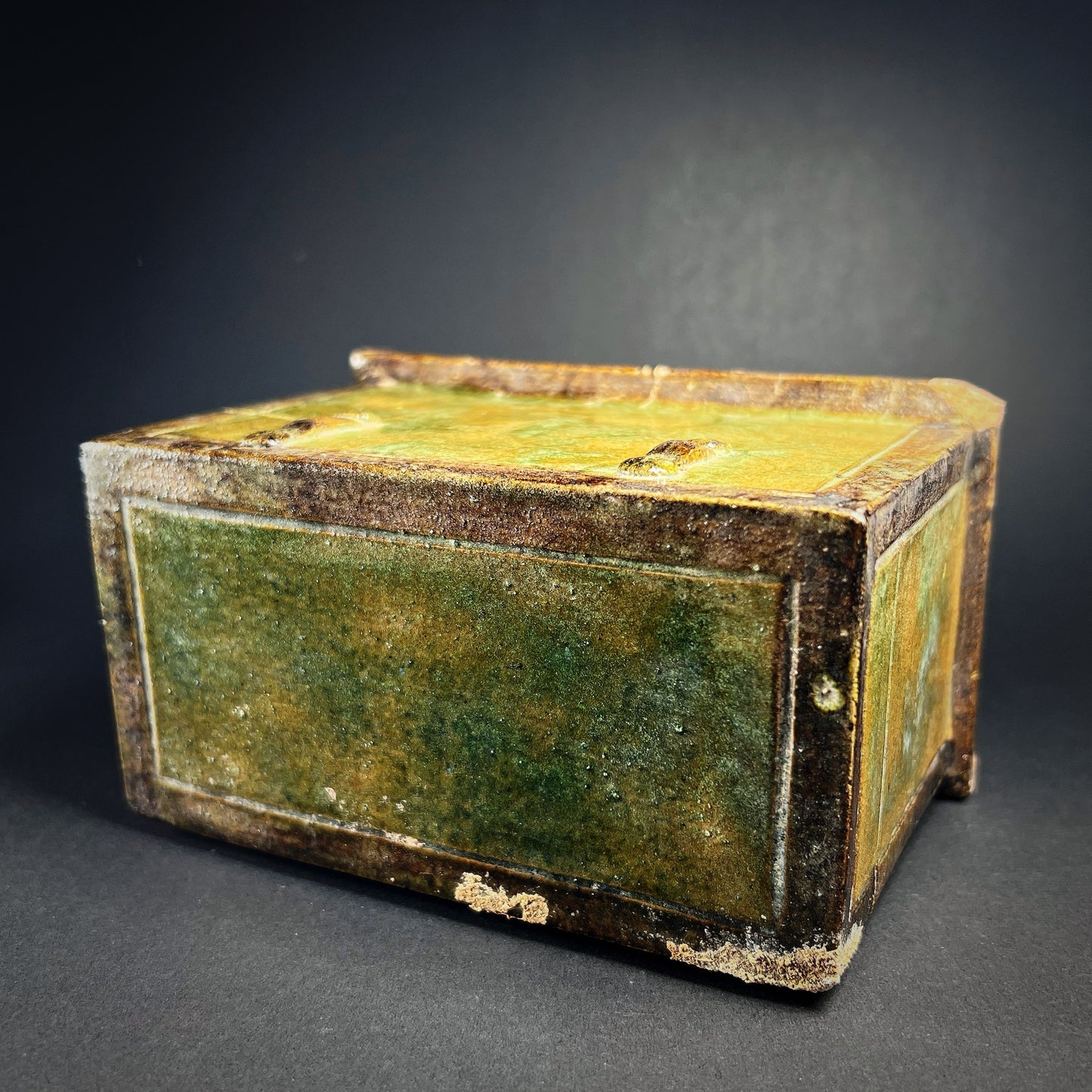 Ming Dynasty Green Glazed Pottery Offering Chest