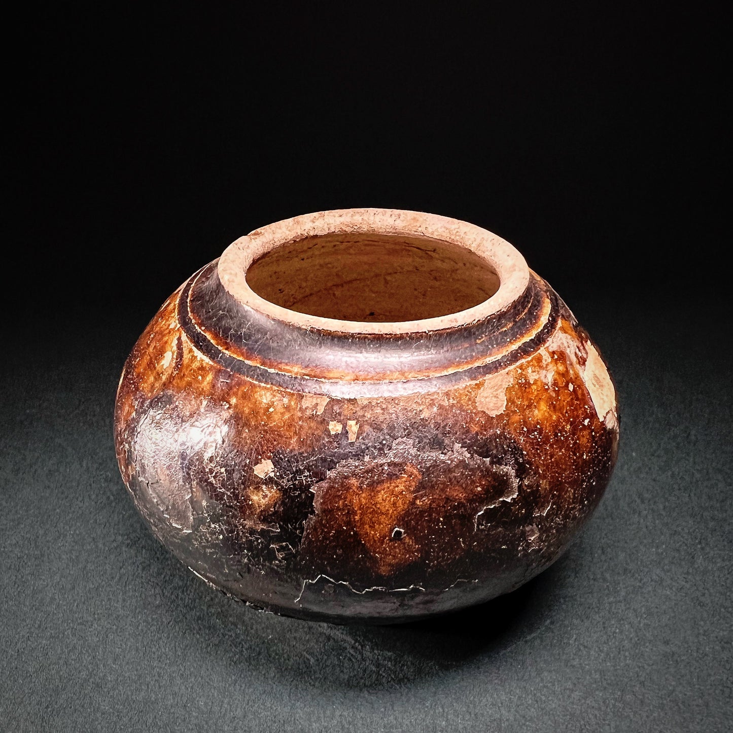 Thai Sawankhalok Brown Glazed Stoneware Vase