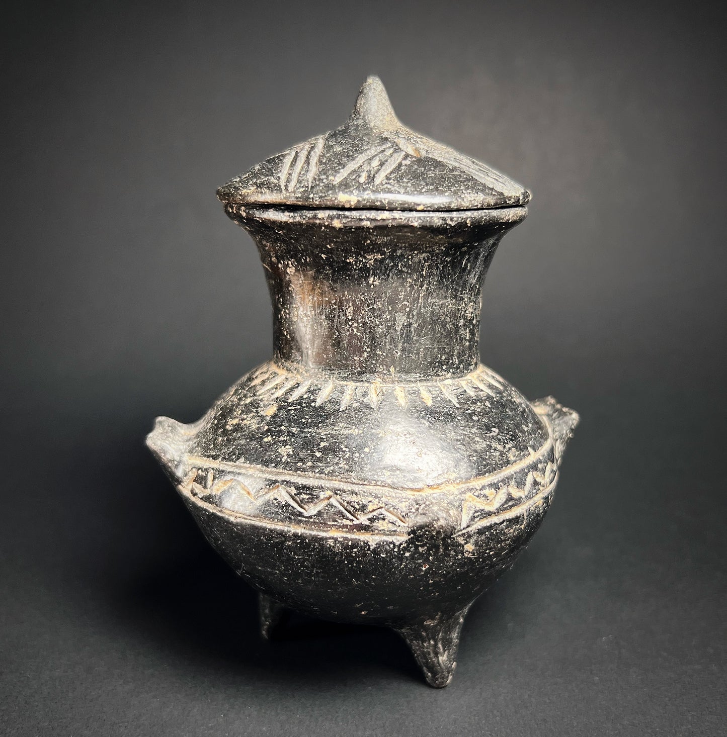 Ancient Anatolian Yortan Blackware Tripod Jar with Lid