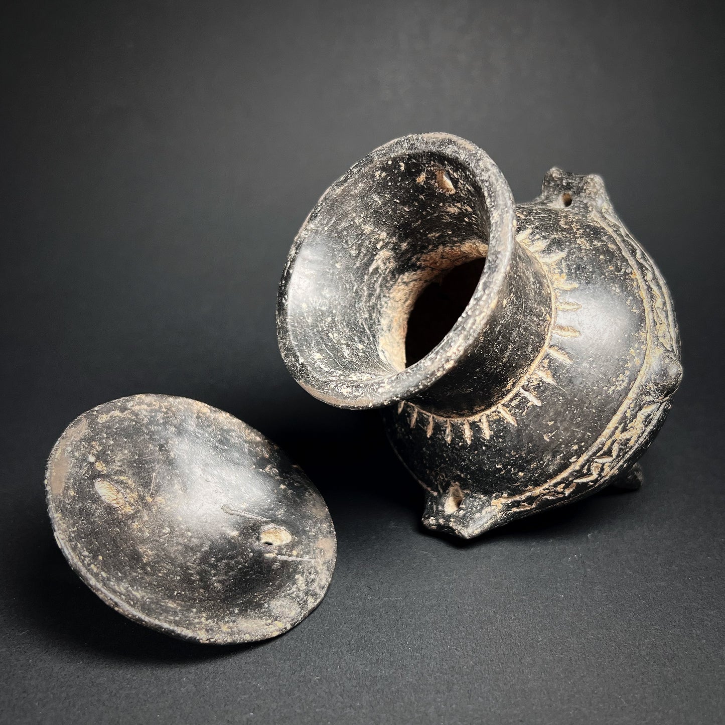 Ancient Anatolian Yortan Blackware Tripod Jar with Lid