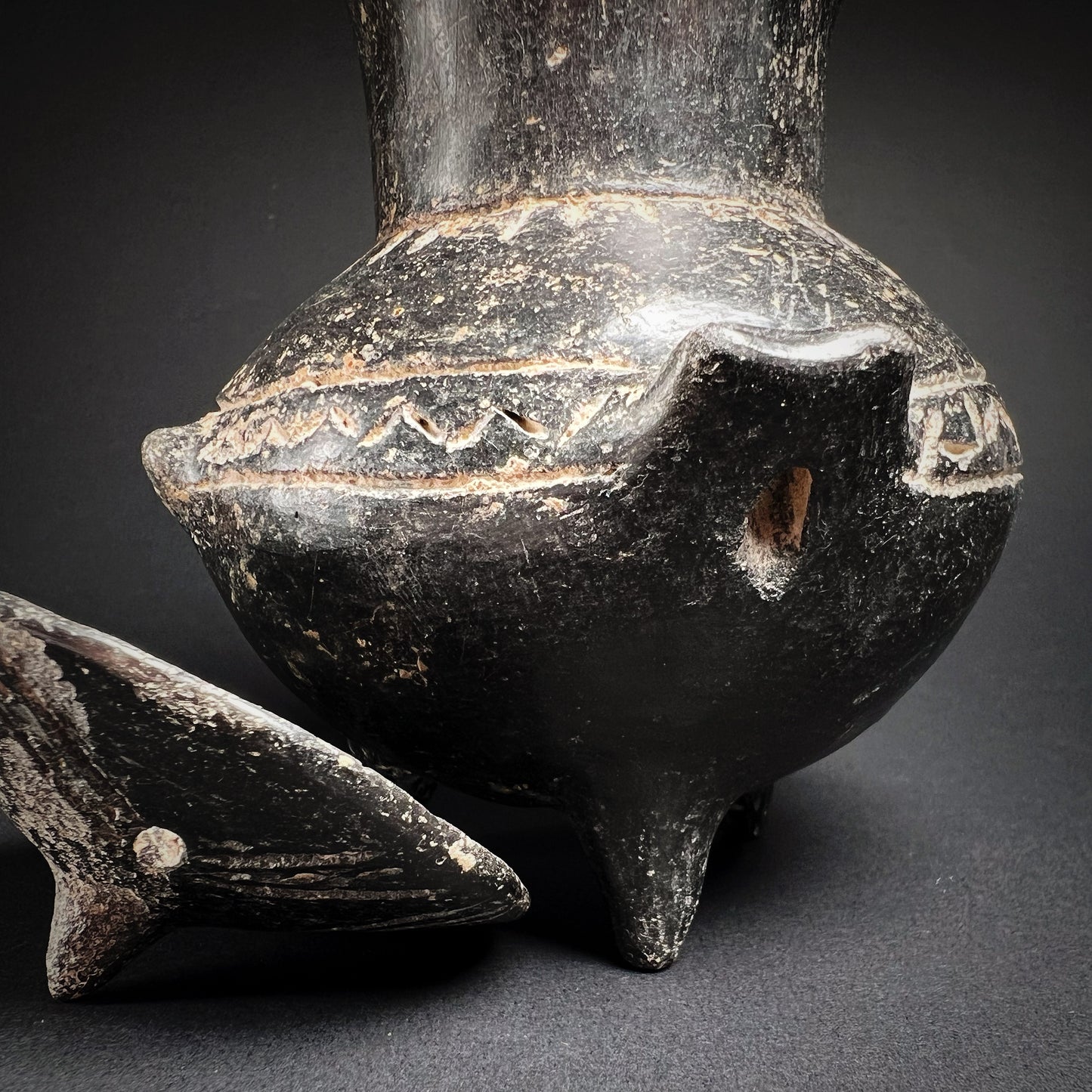 Ancient Anatolian Yortan Blackware Tripod Jar with Lid