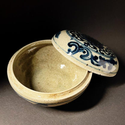 Qing Dynasty Stoneware Lidded Seal Paste Box